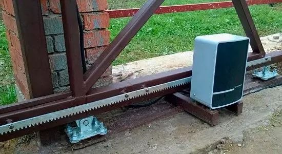 Распашные автоматические ворота — swing gate automation